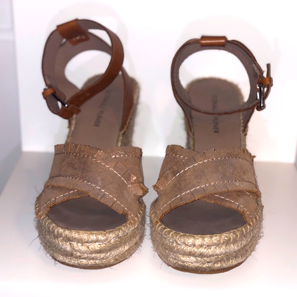 Donald J. Pliner wedge heels